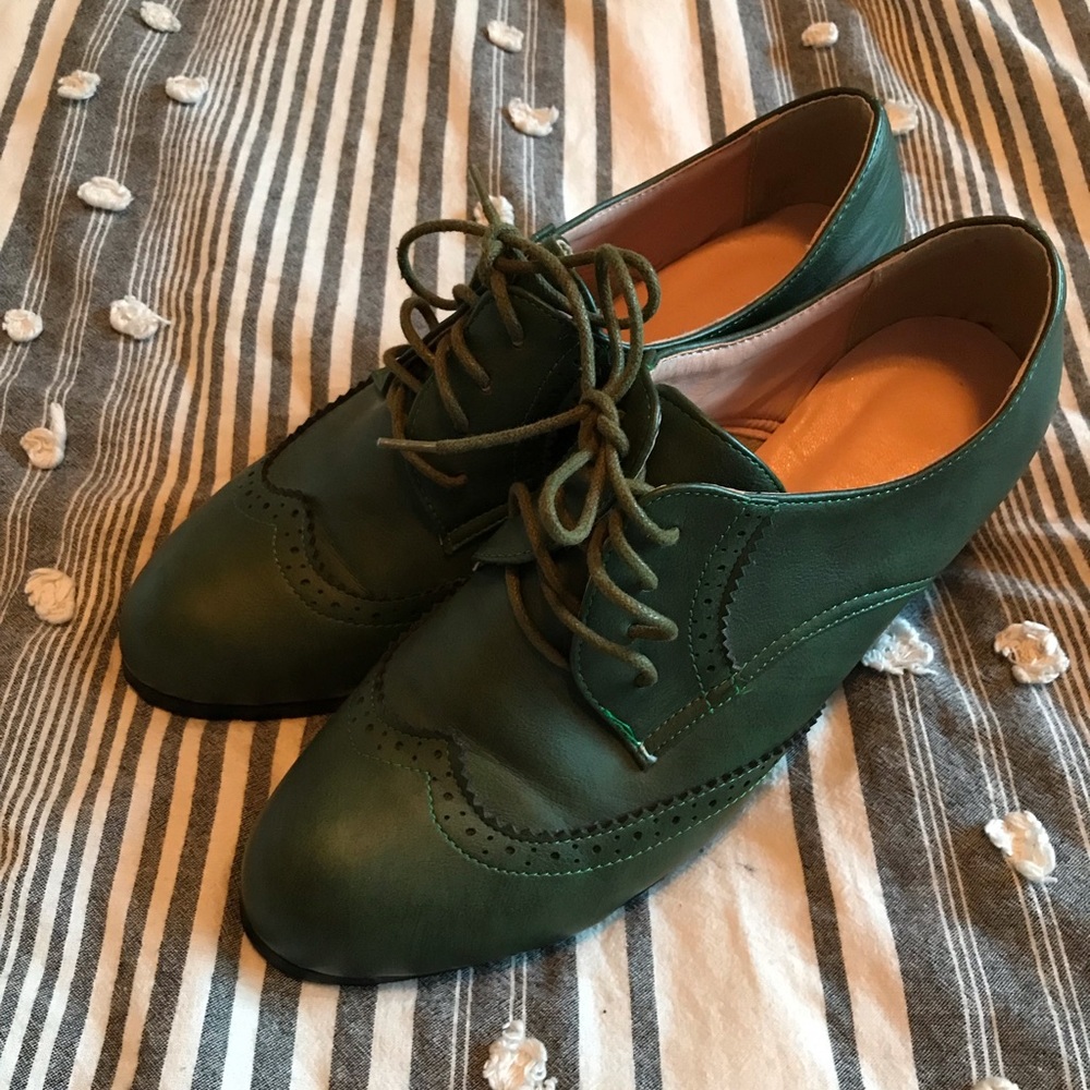 Oxford heels